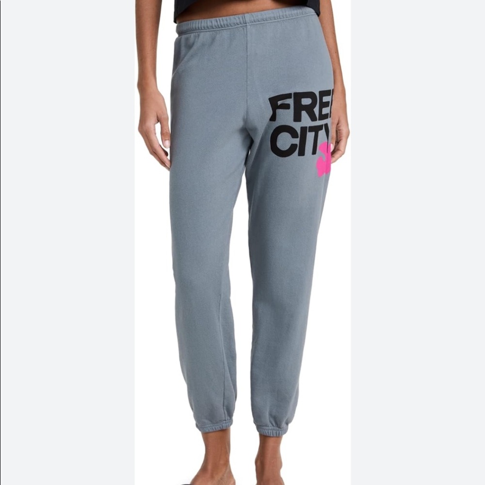 Gray Free City Sweatpants